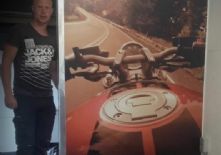 ozzy muur.jpg